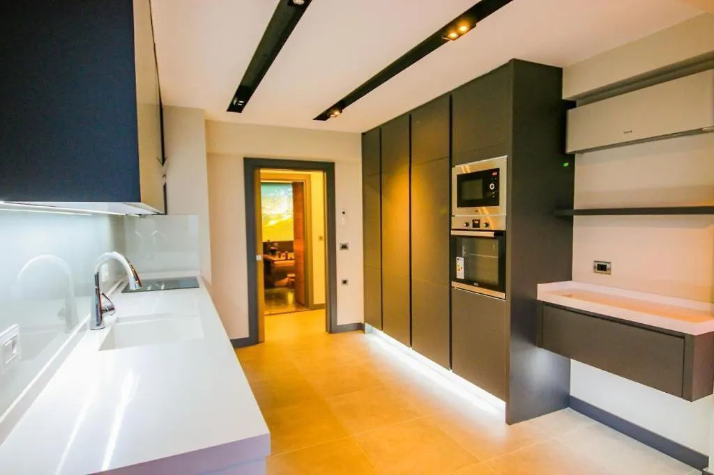 Utopia Suite Bornova