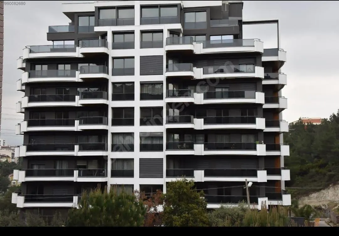 Apartment Utopia Suite Bornova